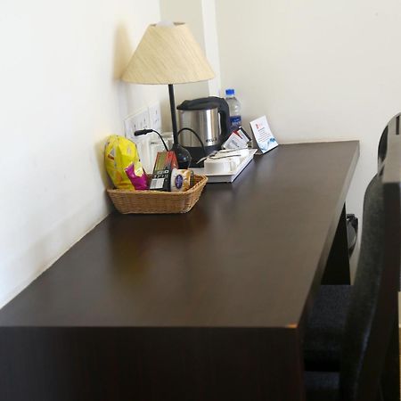 Hotel Yamuna Adur Ngoại thất bức ảnh