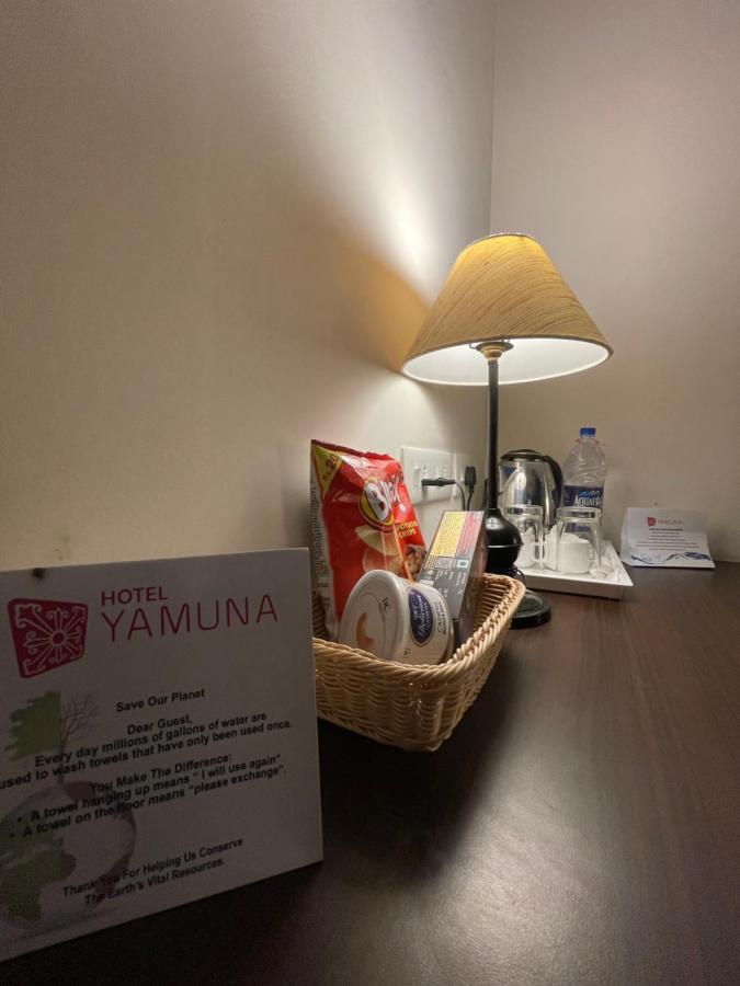 Hotel Yamuna Adur Ngoại thất bức ảnh